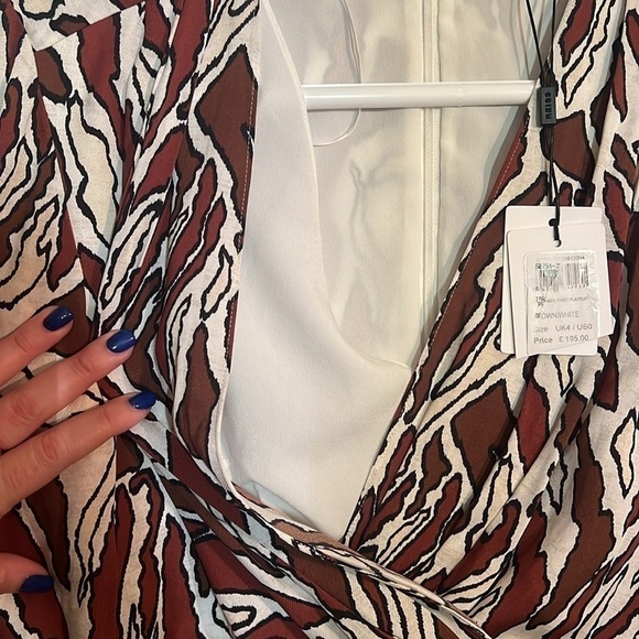 REISS long sleeve romper with tags. Size 0 - Picture 8 of 8